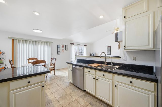 3712 Maple Ridge Circle, Lexington, KY 40509