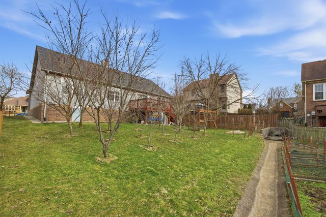 3712 Maple Ridge Circle, Lexington, KY 40509