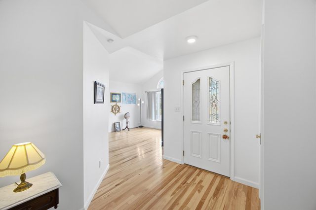 3712 Maple Ridge Circle, Lexington, KY 40509