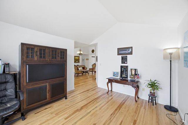 3712 Maple Ridge Circle, Lexington, KY 40509