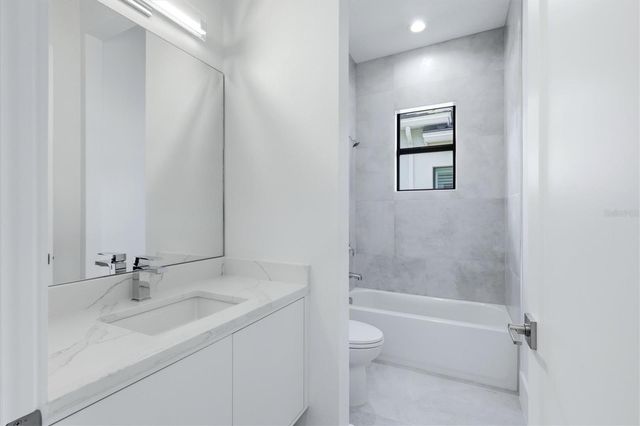 8959 BAROQUE TERRACE, Sarasota, FL 34240