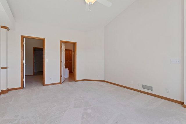 583 Holly Lane N, Oakdale, MN 55128