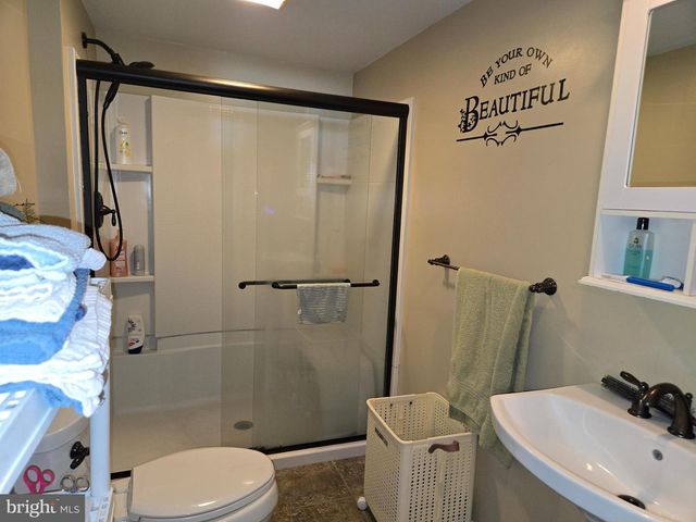 135 E MAIN ST, Richland, PA 17087