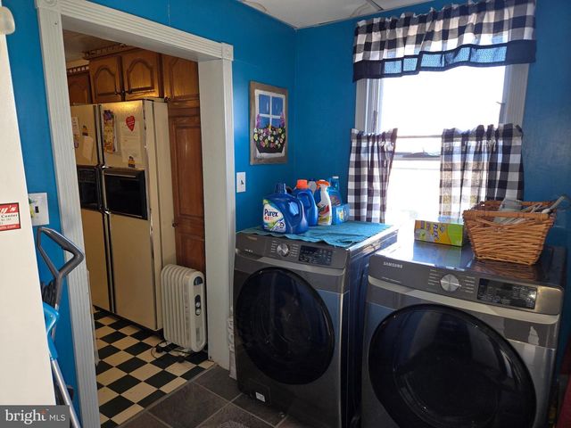 135 E MAIN ST, Richland, PA 17087