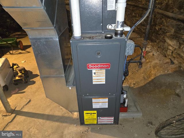 135 E MAIN ST, Richland, PA 17087