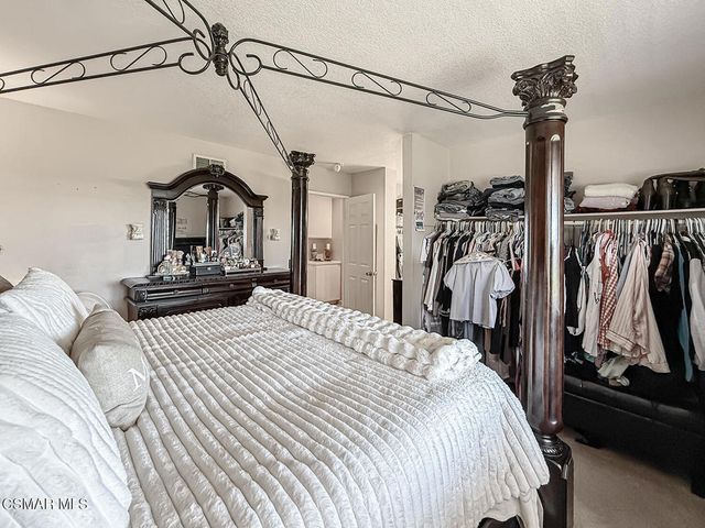 36772 Petra Drive, Palmdale, CA 93550