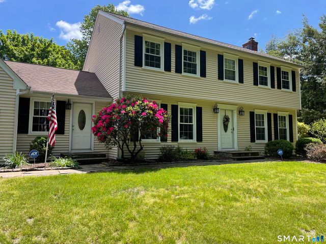 20 Kitcher Court, Trumbull, CT 06611