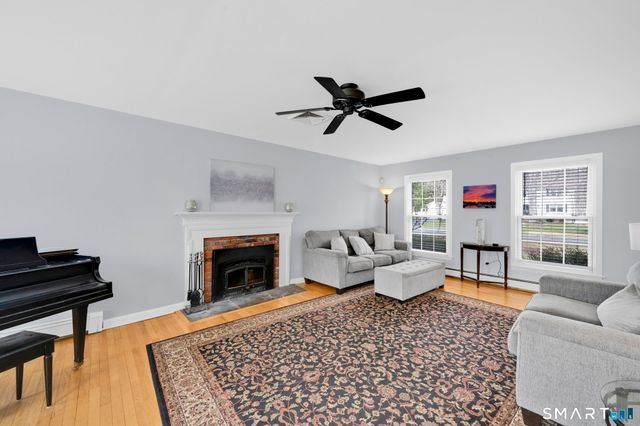 20 Kitcher Court, Trumbull, CT 06611