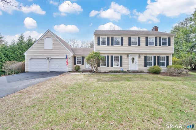 20 Kitcher Court, Trumbull, CT 06611