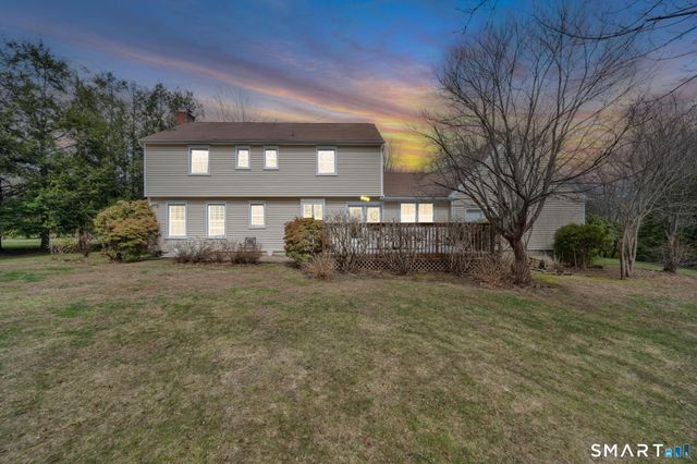 20 Kitcher Court, Trumbull, CT 06611