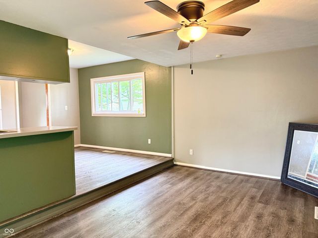 1512 Woodside Drive, Crawfordsville, IN 47933