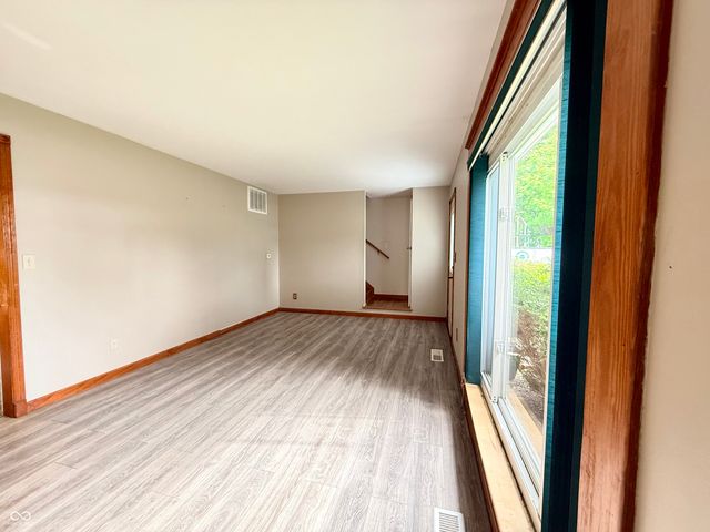 1512 Woodside Drive, Crawfordsville, IN 47933