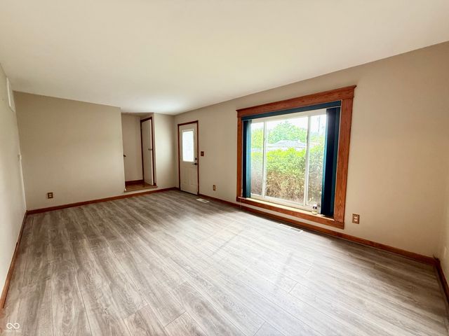 1512 Woodside Drive, Crawfordsville, IN 47933