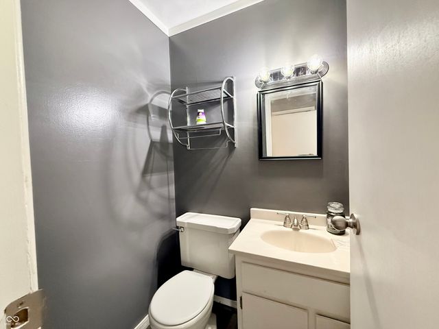 1512 Woodside Drive, Crawfordsville, IN 47933
