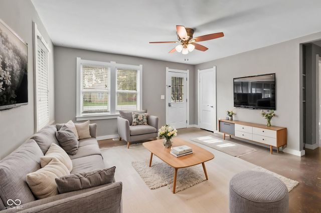 307 Federal Drive, Chesterfield, IN 46017
