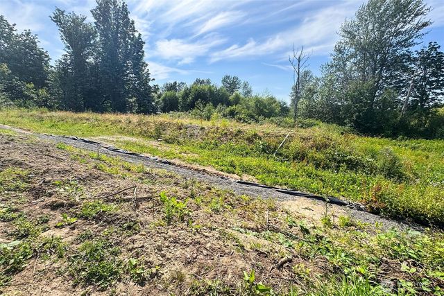 283 W Axton Road, Bellingham, WA 98226
