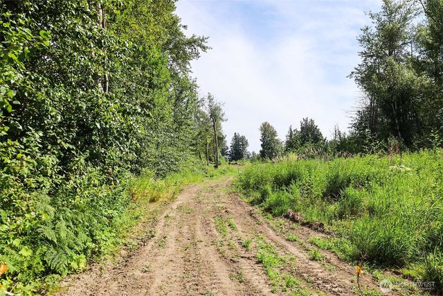 283 W Axton Road, Bellingham, WA 98226