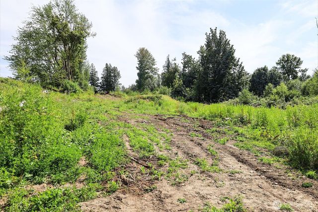 283 W Axton Road, Bellingham, WA 98226