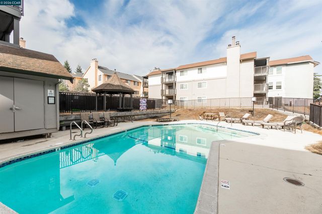 1315 A St 206, Hayward, CA 94541
