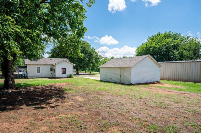 9617 E Reno Avenue, Midwest City, OK 73130