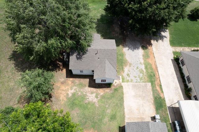 9617 E Reno Avenue, Midwest City, OK 73130