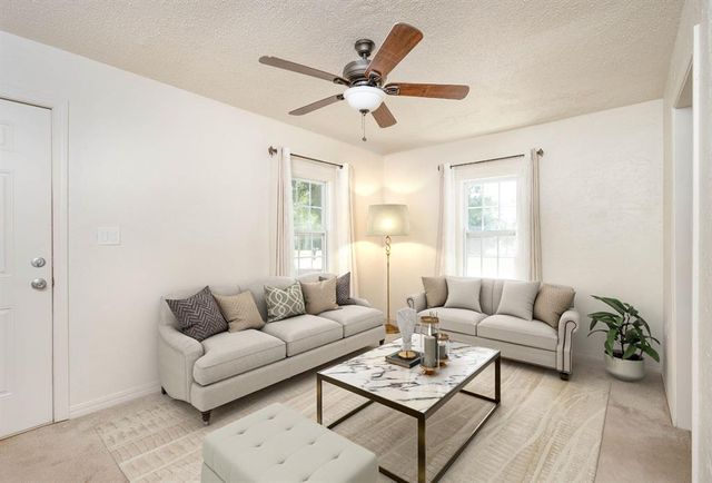 9617 E Reno Avenue, Midwest City, OK 73130