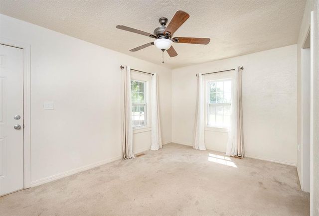 9617 E Reno Avenue, Midwest City, OK 73130