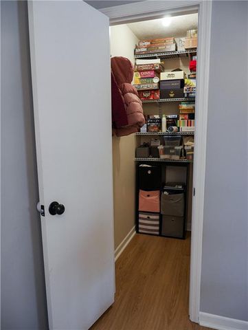 370 Ridgeview Drive, Auburn, GA 30011