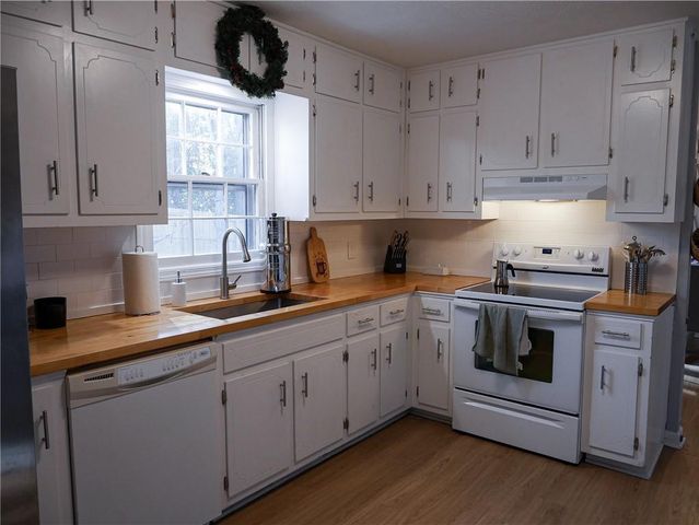 370 Ridgeview Drive, Auburn, GA 30011