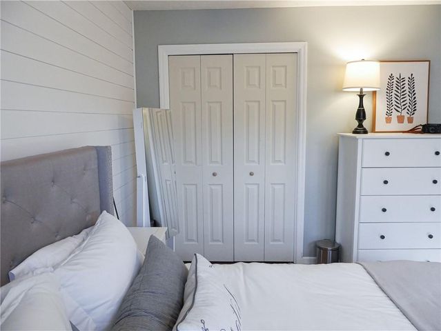 370 Ridgeview Drive, Auburn, GA 30011