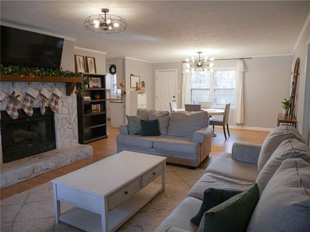 370 Ridgeview Drive, Auburn, GA 30011