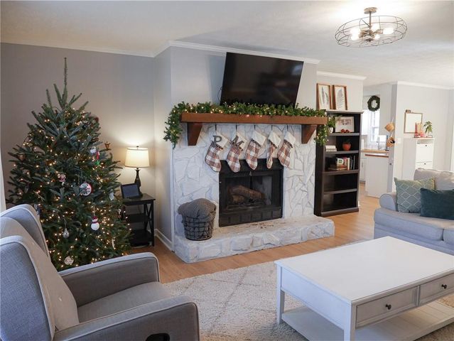 370 Ridgeview Drive, Auburn, GA 30011