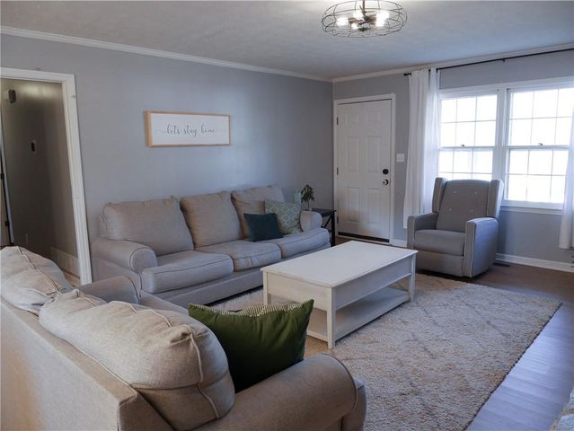 370 Ridgeview Drive, Auburn, GA 30011