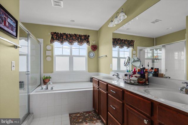102 ROTUNDA DR, Stephenson, VA 22656