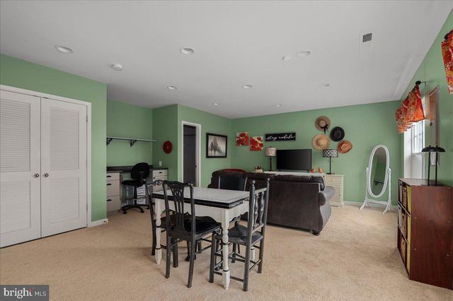 102 ROTUNDA DR, Stephenson, VA 22656