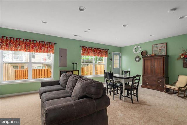 102 ROTUNDA DR, Stephenson, VA 22656