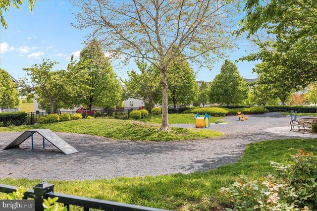 102 ROTUNDA DR, Stephenson, VA 22656