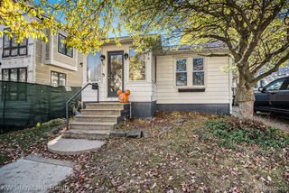 1276 Holland Street, Birmingham, MI 48009