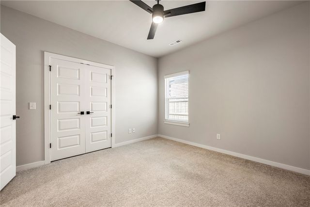 3907 SW Pecan Circle, Bentonville, AR 72713