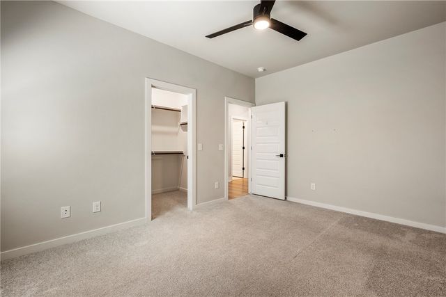 3907 SW Pecan Circle, Bentonville, AR 72713