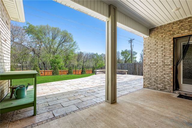 3907 SW Pecan Circle, Bentonville, AR 72713
