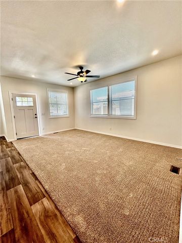 1536 S state Street 121, Hemet, CA 92543