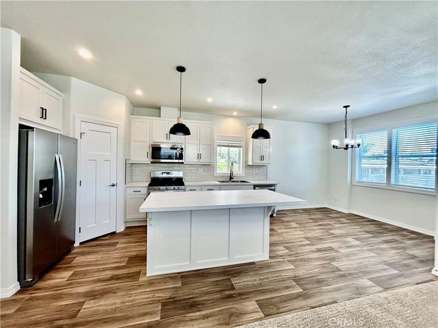 1536 S state Street 121, Hemet, CA 92543