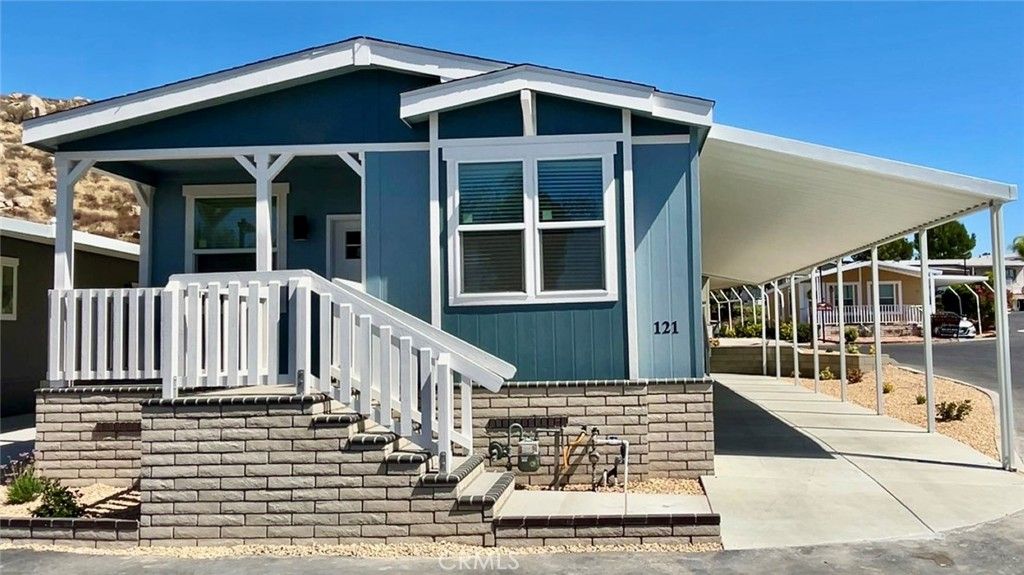 1536 S state Street 121, Hemet, CA 92543
