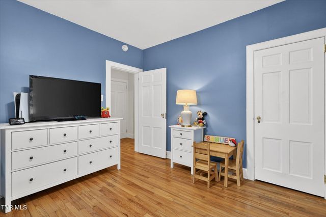 431 Arlington Avenue, Bristol, VA 24201