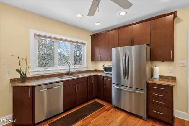 431 Arlington Avenue, Bristol, VA 24201