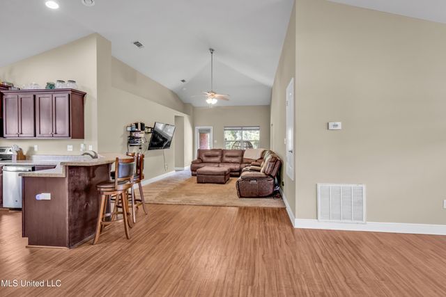 18280 Cardinal Lane, Gulfport, MS 39503