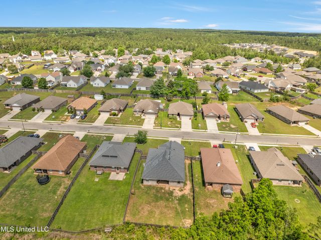 18280 Cardinal Lane, Gulfport, MS 39503