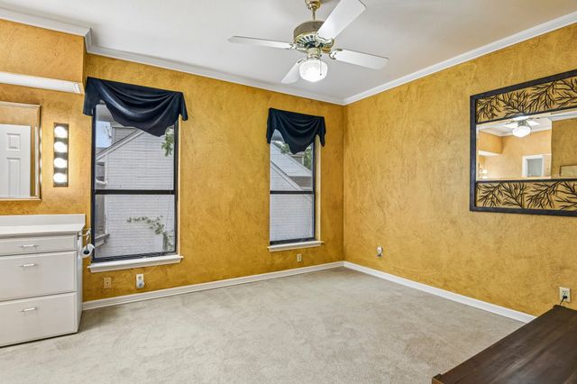 128 Sceptre Drive, Rockwall, TX 75032