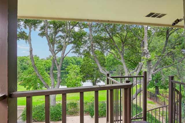 128 Sceptre Drive, Rockwall, TX 75032